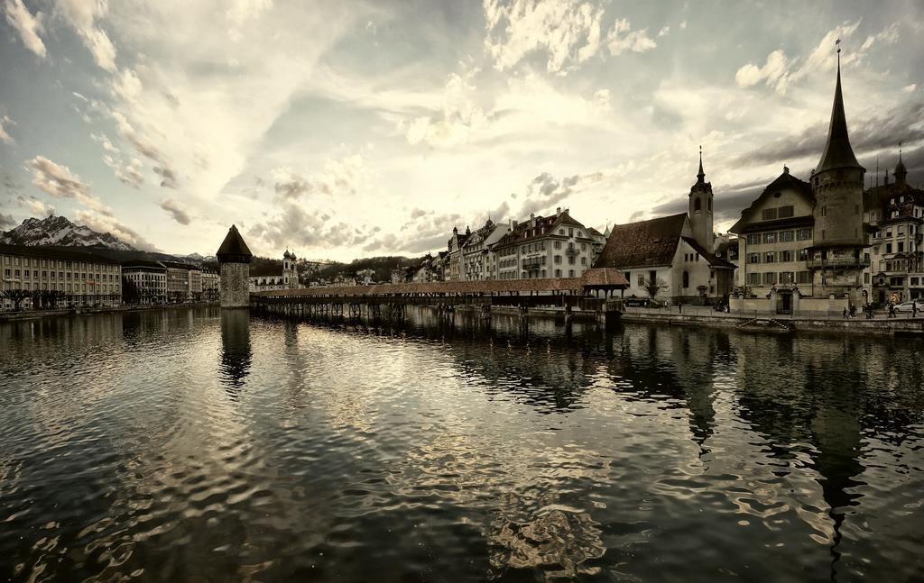 Hotel Drei Koenige Luzern Exterior photo